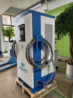 Inteligentna stacja ładowania EV o mocy 160 kW stojąca na podłodze