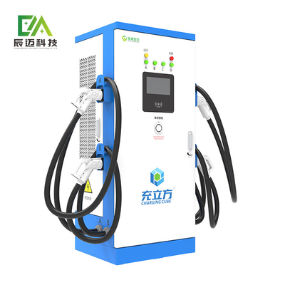 Mckee 40KW/60KW/80KW zintegrowany wielozbrojny / czterozbrojny ładowarka prądu stałego / ładowarka pojazdów elektrycznych