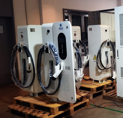 Dobra cena. 120kw podwójny pistolet ładowarka samochodu elektrycznego podłogowa szybka ładowarka dostosowana w Internecie