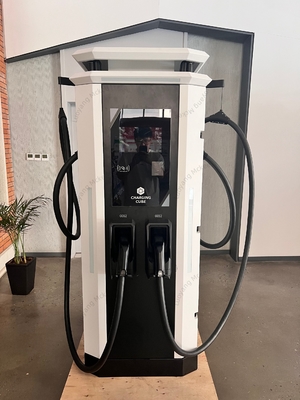Zamówienie Ocpp China Producent Elektryczna stacja ładowania samochodów stacjonarna stacja ładowania prądu stacjonarnego 120kW Poziom 3 autostrada