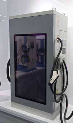 Seria reklamowych ekranów 80kW z podwójnym pistoletem ładowarka DC EV 55-calowy ekran LCD 10-calowy ekran dotykowy VIN RFID Uruchomienie przez aplikację